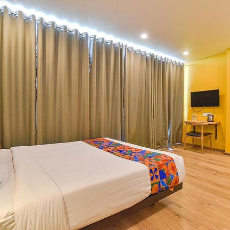 Fabhotel Ny Townhouse Amhedabad Dış mekan fotoğraf