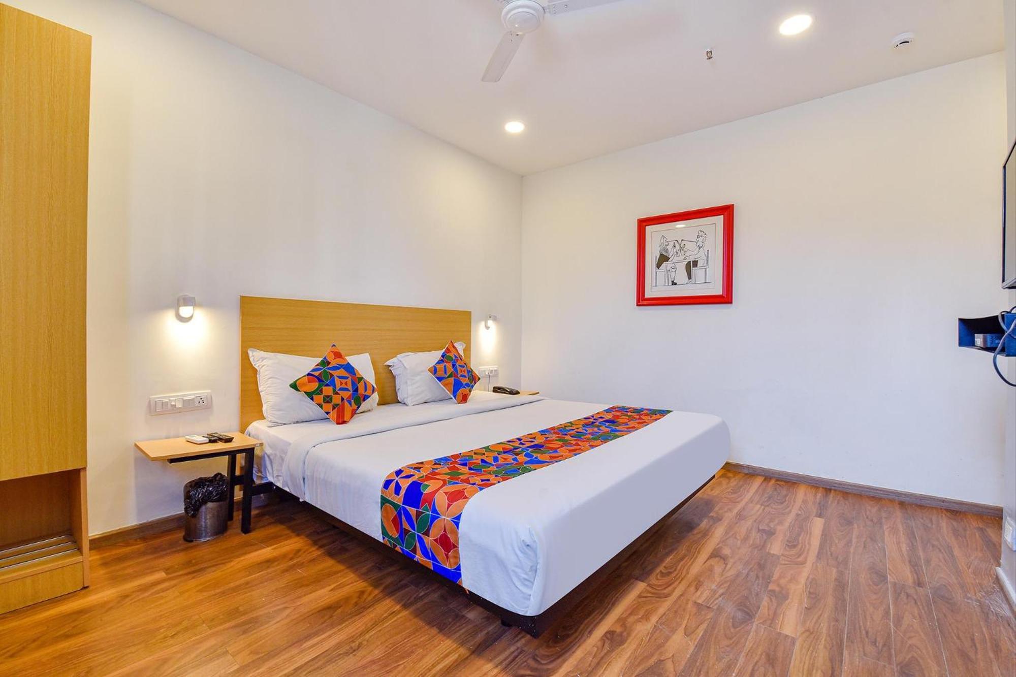 Fabhotel Ny Townhouse Amhedabad Dış mekan fotoğraf