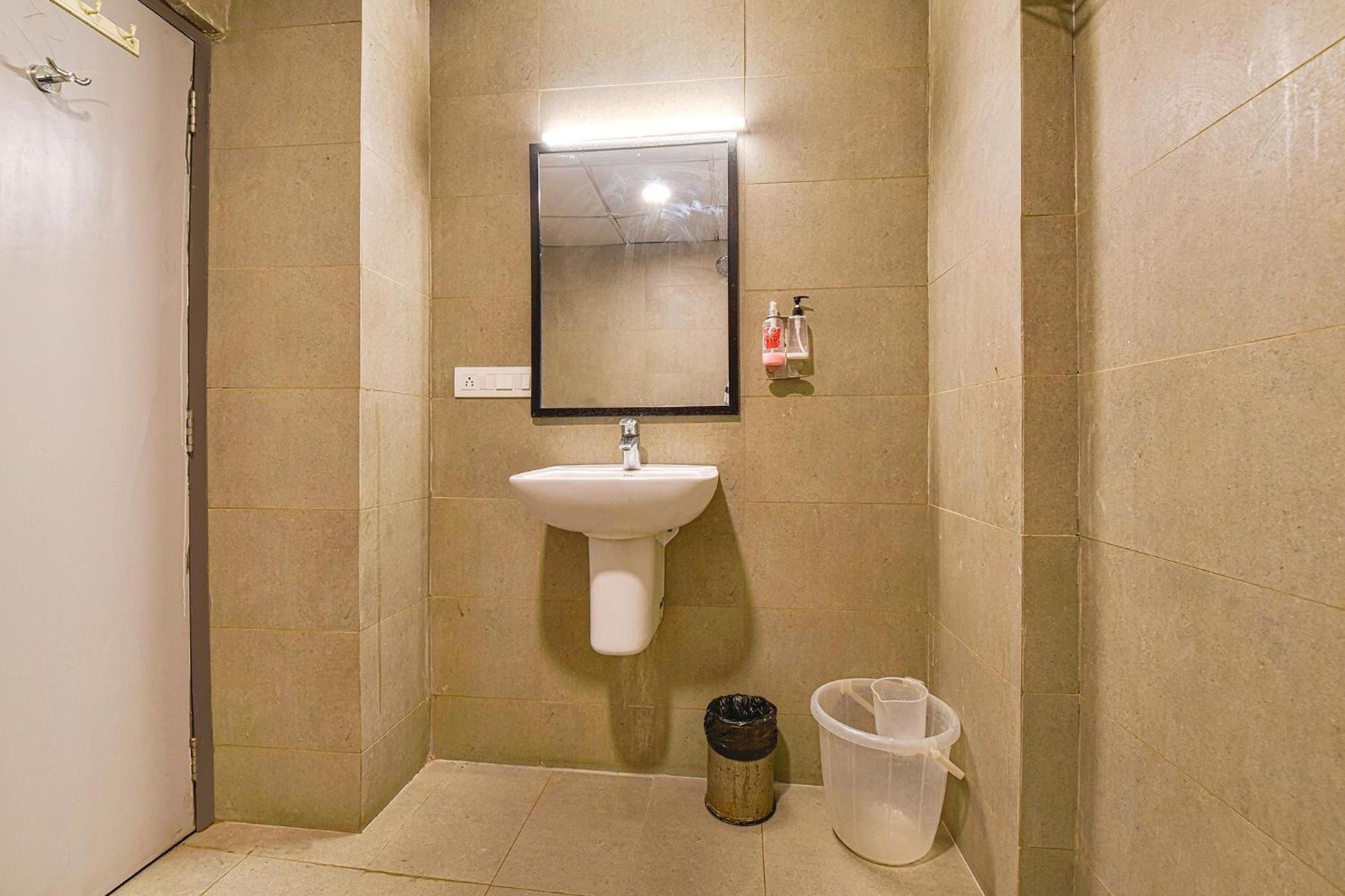 Fabhotel Ny Townhouse Amhedabad Dış mekan fotoğraf