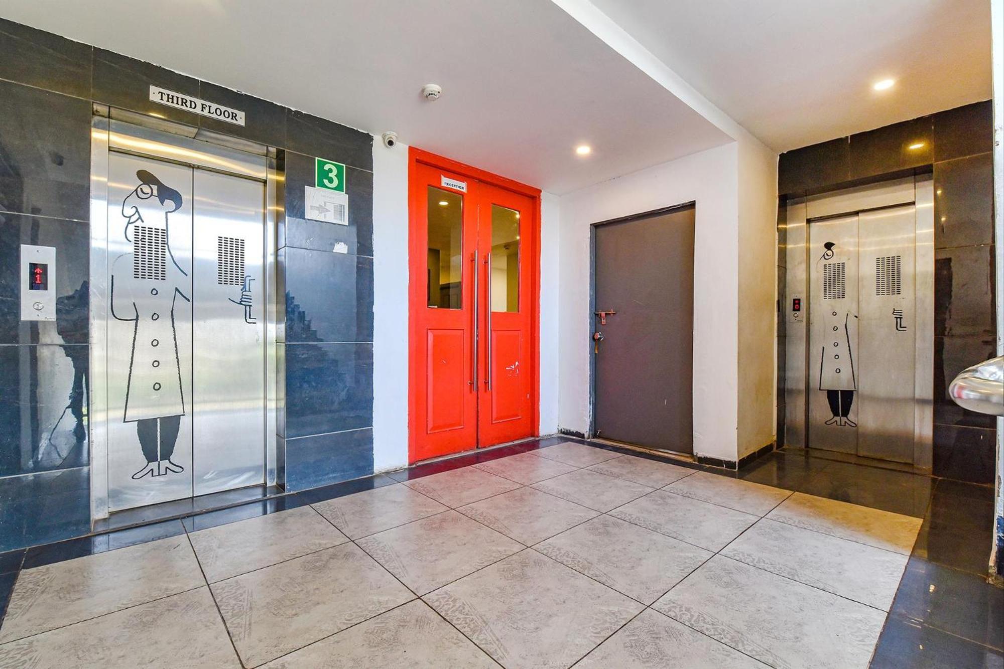 Fabhotel Ny Townhouse Amhedabad Dış mekan fotoğraf